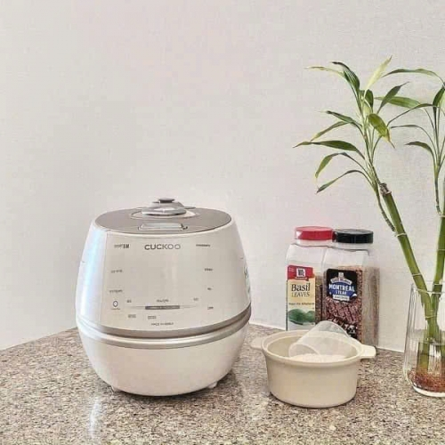 Nồi cơm điện cao tần Cuckoo CHAS109FW(TRẮNG) 1.8L (Lòng inox)